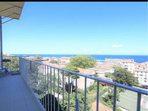A Louer – Beau T3 avec balcon et vue mer – Bastia Centre