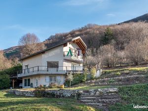 Maison 6 pièces 157 m²