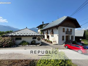 Immeuble 12 pièces 382 m²