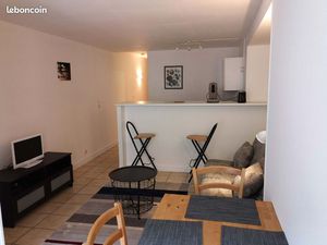 Appartement F2 meublé Orléans Centre