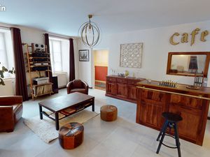 Maison 9 pièces 277 m²