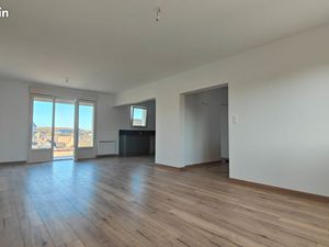 Bel appartement 3 chambres avec grande terrasse