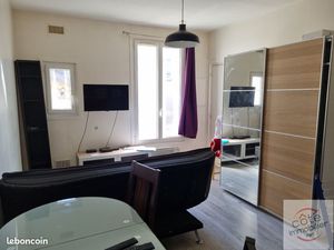 Studio 1 pièce 19 m²