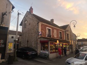 Vente murs commerciaux + logement occupés