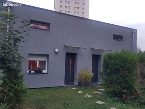 Studio dans maisonnete