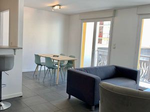 Apparemment T3 72m2 meublé -Terrasse- Hyper centre