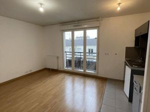 Studio 1 pièce 30 m²