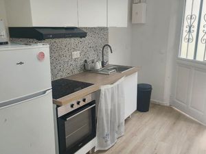 Beau Studio refait à neuf - 1 pièce - 25m2 -