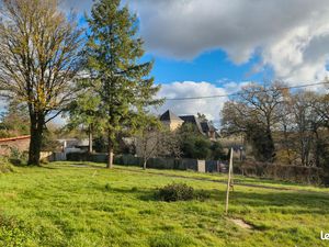 St Benoit - Terrain 967m² - Proche Bourg - avec Permis de Construire