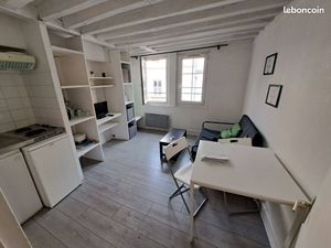 2 pièces en duplex  meublé 27m2 hyper centre