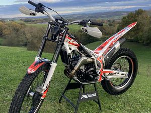 TRIAL BETA 300 EVO SS (ÉTAT PROCHE DU NEUF)
