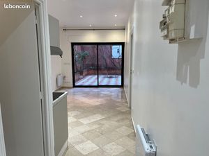 Appartement type 2 et terrasse privative