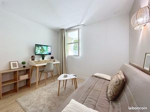 Studio 1 pièce 17 m²