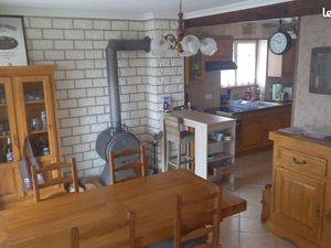 Maison de village 80 m² avec 780m² de terrain + terrain à bâtir 1172m²