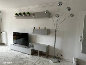 Spacieux T2 avec deux terrasses  proche mer  et cuisine équipée