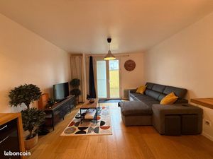 Location  appartement meublé avec terrasse et place de parking