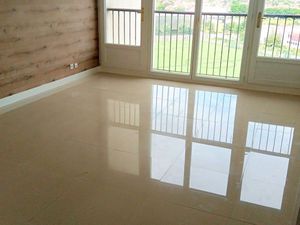 Un F2 de 52 m2 à 12mn de PARIS St Lazare