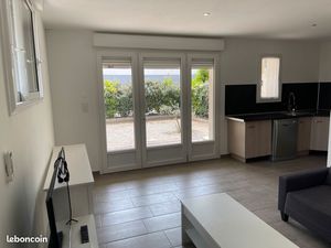 Loue appartement de type 2 meublé d'environ 36 m²