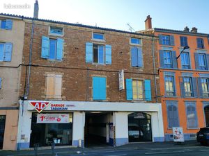 Immeuble 6 logements + 1 local