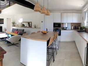 MAISON Rénovation Contemporaine 5 Pièces 3CH 1MEZZANINE + Piscine T.222m2