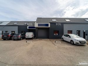 Local d'activité 217 m²