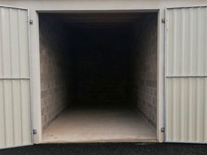 Box / garage