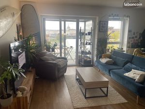 Appartement T2 avec loggia et stationnement