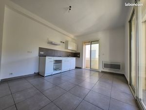 A louer Appartement T4 TOULON + Balcon