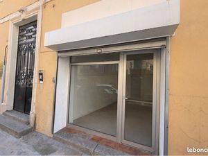Local professionnel à louer – Quartier Tribunal – 17 5 m²