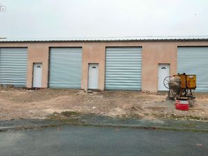 A vendre bâtiment 176m2