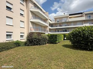 Drapeau Maladière : beau T1 dans belle résidence au calme