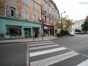 Local commercial LOCATION ANNONAY