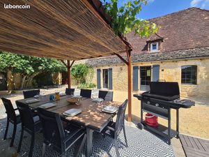 Maison de caractère entièrement rénovée à deux pas de Castelnaud-La-Chapelle- Périgord noi