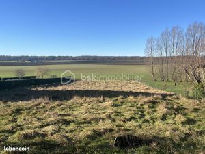 Terrain 2 450 m² Souilly