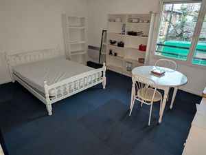 Location Studio Le Kremlin-Bicêtre 94270