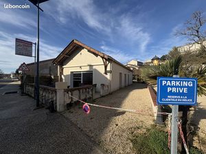 Fonds de commerce  murs commerciaux  restauration 86 m² Montaigu-de-Quercy
