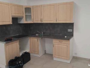 Loue maison village F3 54m² rénovée