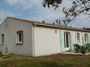 Maison T4 avec garage et jardin  entre ville et gare