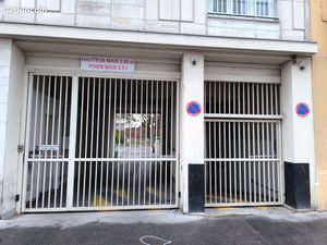 Place de parking extérieure