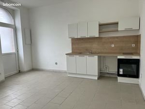 T2 rénové – 37 m² – Rez-de-chaussée
