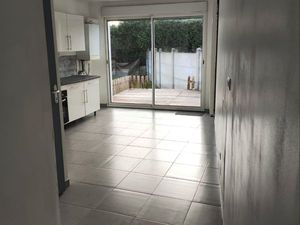 Maison familiale 5 pièces avec jardin