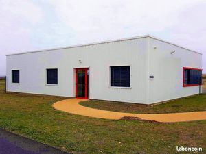 Local d'activité 499 m²