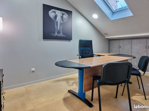 Bureau à louer en plein centre de Mâcon de 10.05 M²