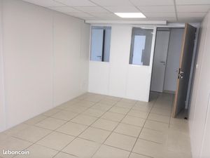 Bureaux 80 m²