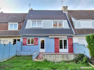 Une maison mitoyenne de 96 1 m²