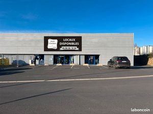 Local d'activité Saint Flour