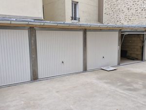 À vendre – Box garage fermé neuf à Malakoff