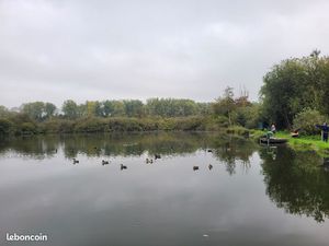 Parcelle dans camping municipal Dominois