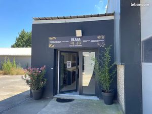 Concept Unique à céder + Local à louer