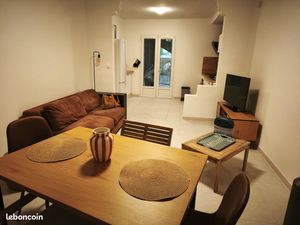 LOCATION PERNES LES FONTAINES 55 m²